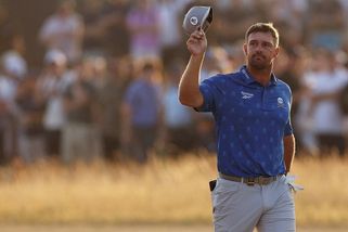 Golfista DeChambeau dostal na British Open trest dvou ran a přišel o druhé místo - Sport.cz